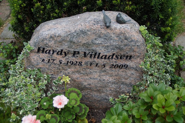 Billede af gravsten ved Sct. Jacobi Kirke, Varde