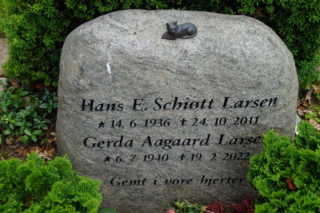 Billede af gravsten ved Sct. Jacobi Kirke, Varde